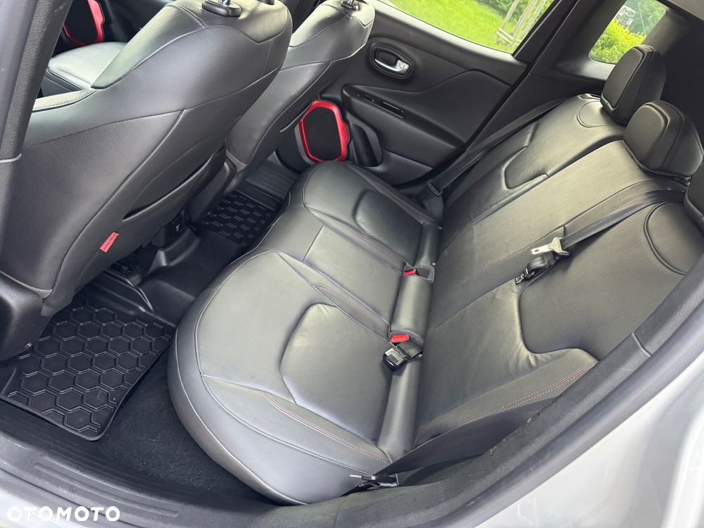Jeep Renegade 2.0 MultiJet Trailhawk 4WD S&S - 21