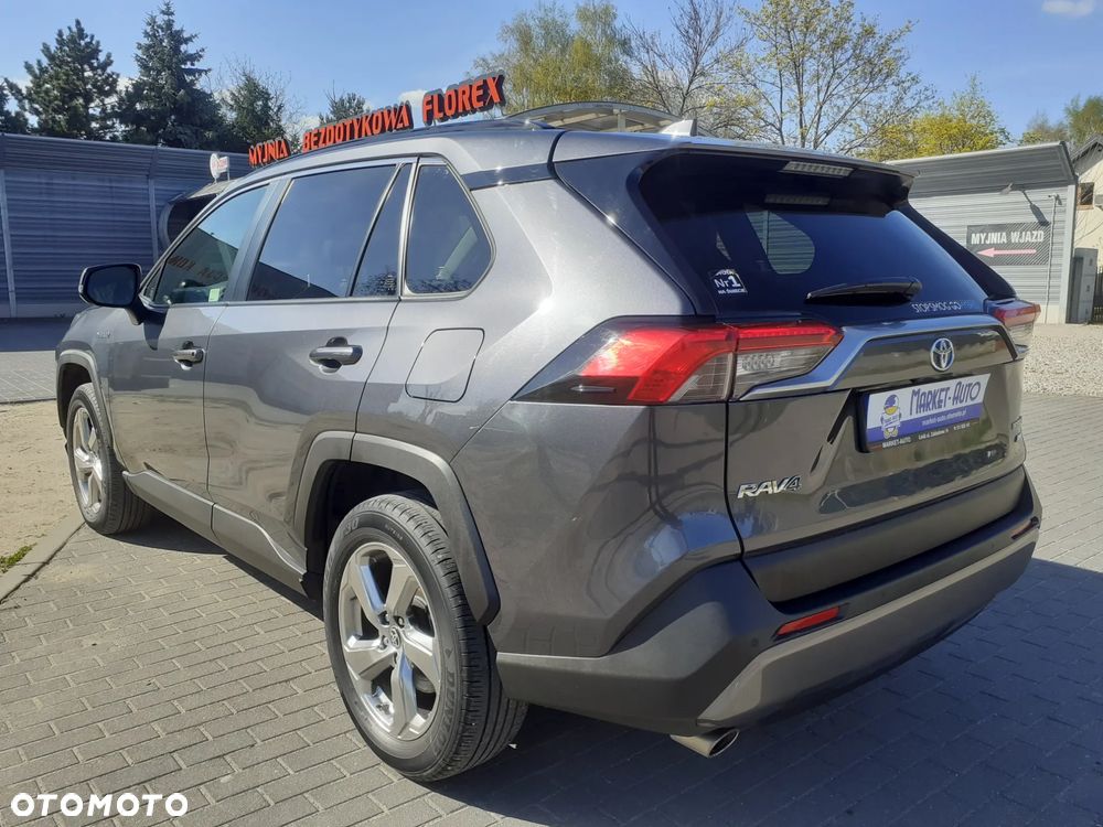 Toyota RAV4 - 3