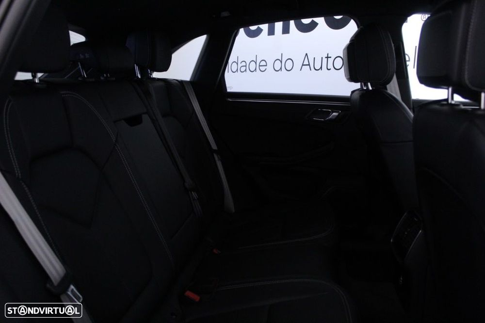 Porsche Macan Standard - 16