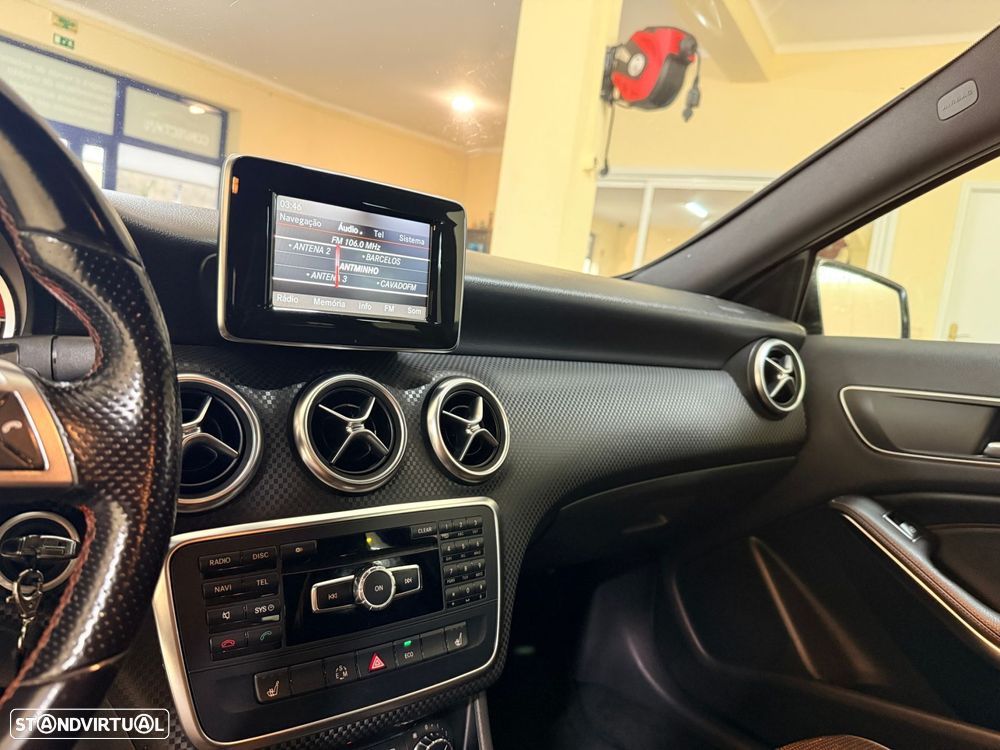 Mercedes-Benz A 180 CDI 7G-DCT AMG Line - 29