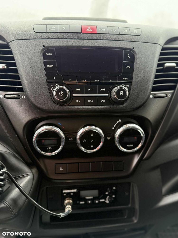 Iveco DAILY 35S18 - 13