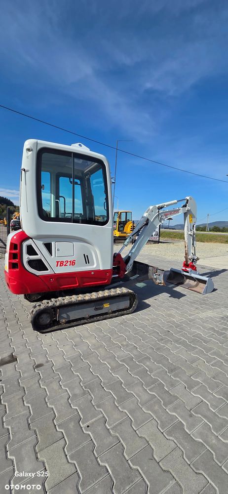 Takeuchi TB216 - 1