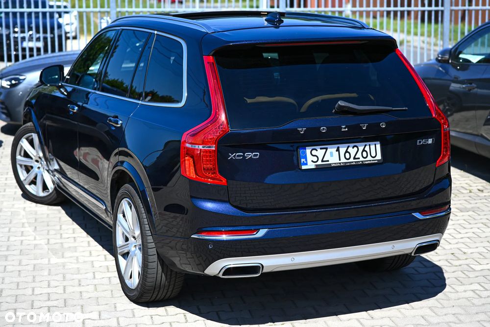 Volvo XC 90 D5 SCR AWD Inscription 7os - 37