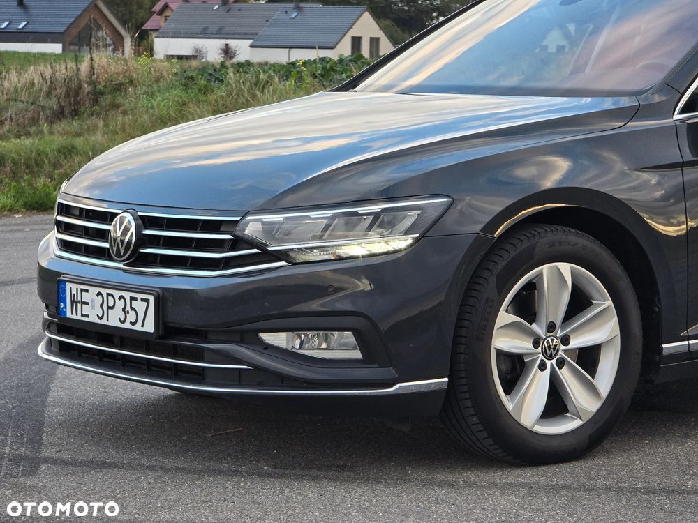 Volkswagen Passat 2.0 TSI Elegance DSG - 2