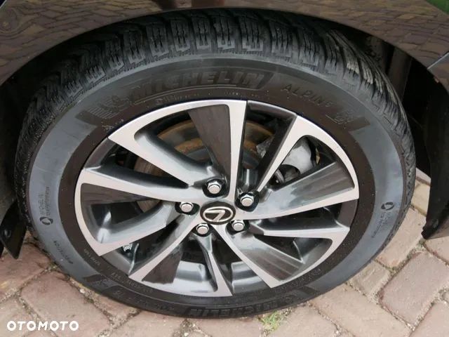 Lexus CT 200h Limited Edition - 25