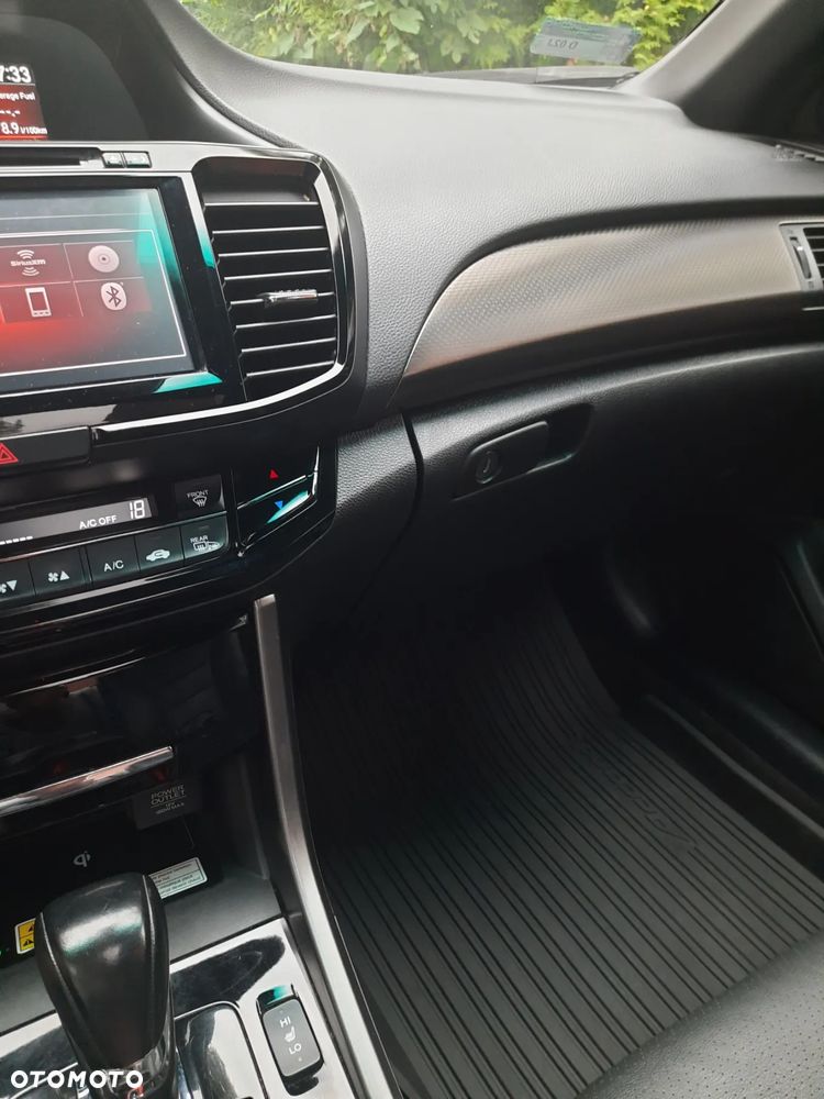 Honda Accord - 16