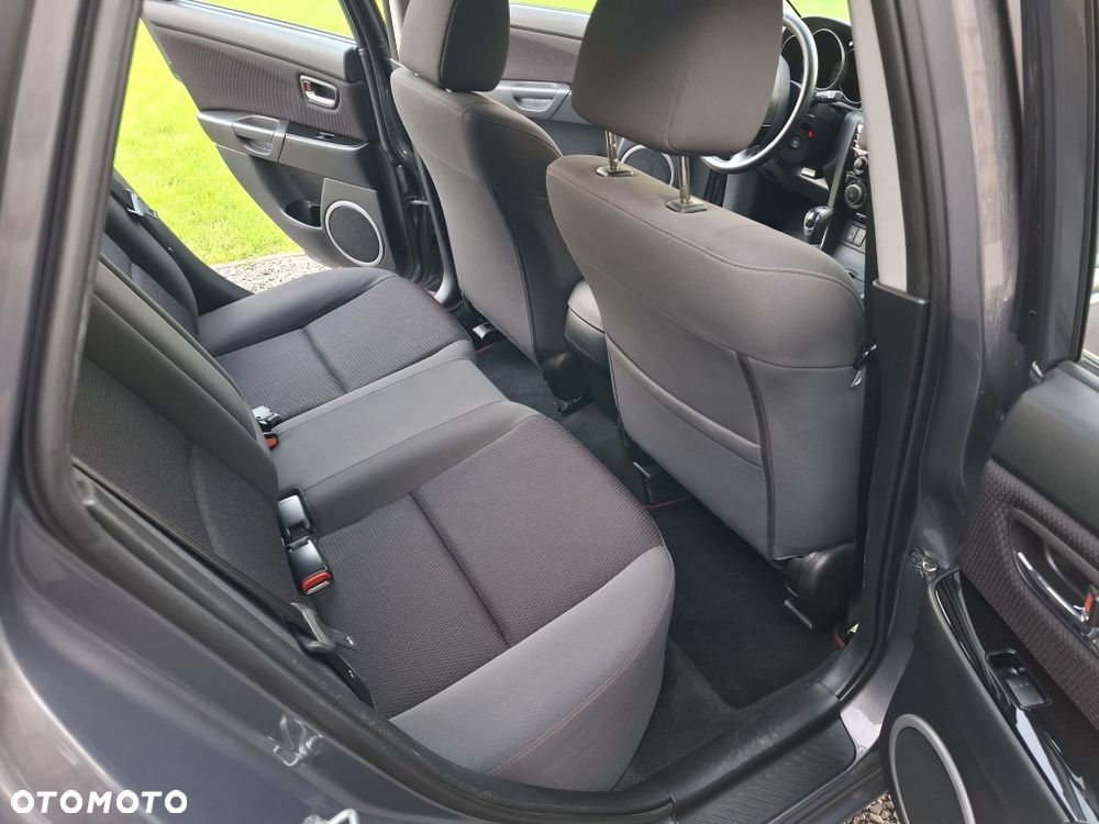Mazda 3 - 5