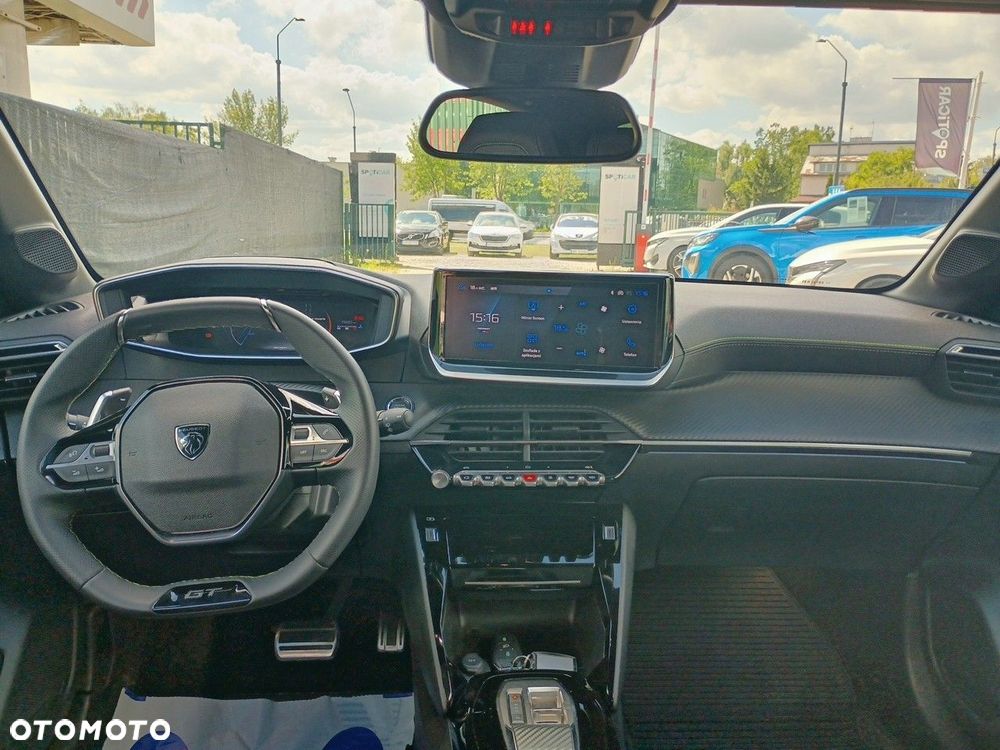 Peugeot 208 - 9