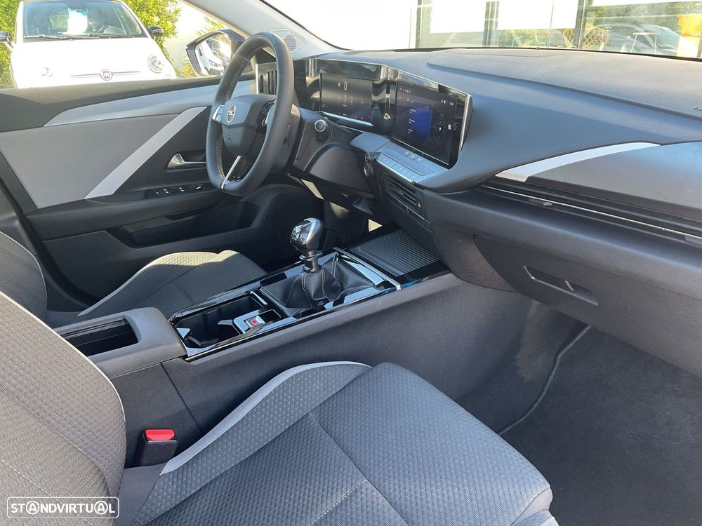 Opel Astra Sports Tourer 1.2 T Edition - 35