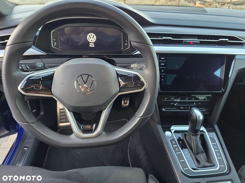 Volkswagen Arteon 2.0 TDI SCR DSG R-Line - 23