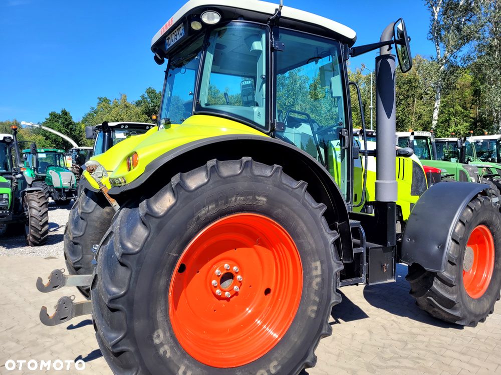 Claas ARION 630 CIS - 9