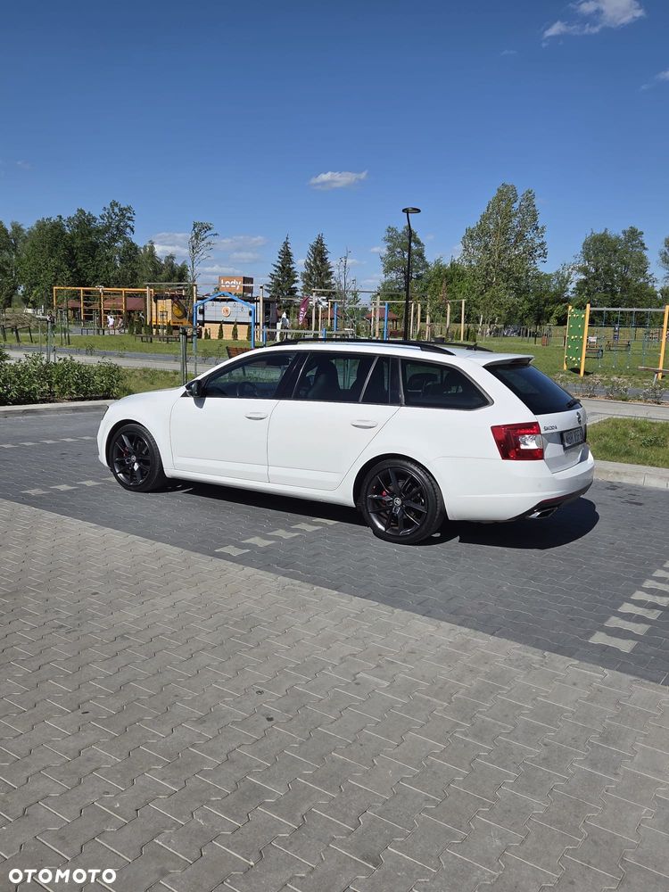 Skoda Octavia 2.0 TDI RS - 2