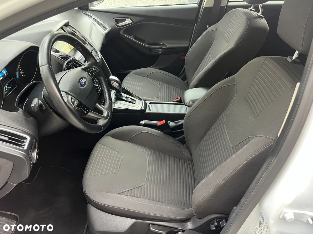 Ford Focus 1.0 EcoBoost STart-Stopp-System TITANIUM - 34