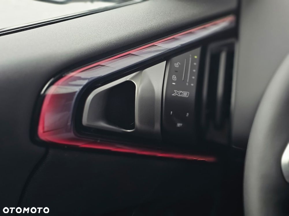 BMW X3 20 xDrive - 24