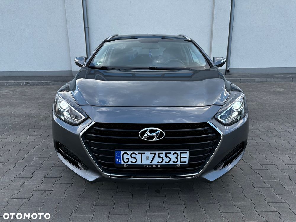 Hyundai i40 Kombi 1.6 Classic - 17