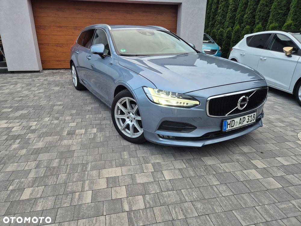 Volvo V90 D4 Geartronic Momentum - 27
