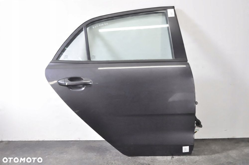 KIA RIO IV DRZWI PRAWY TYŁ TYLNE HB 5D KOMPLETNE - 1