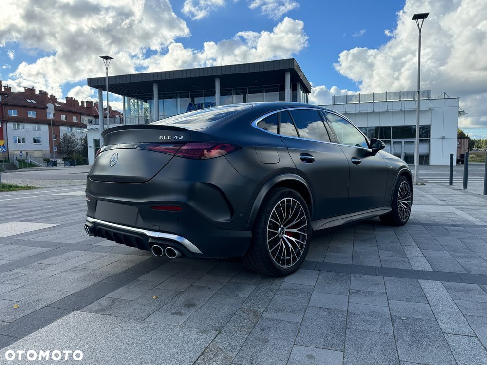 Mercedes-Benz GLC - 15