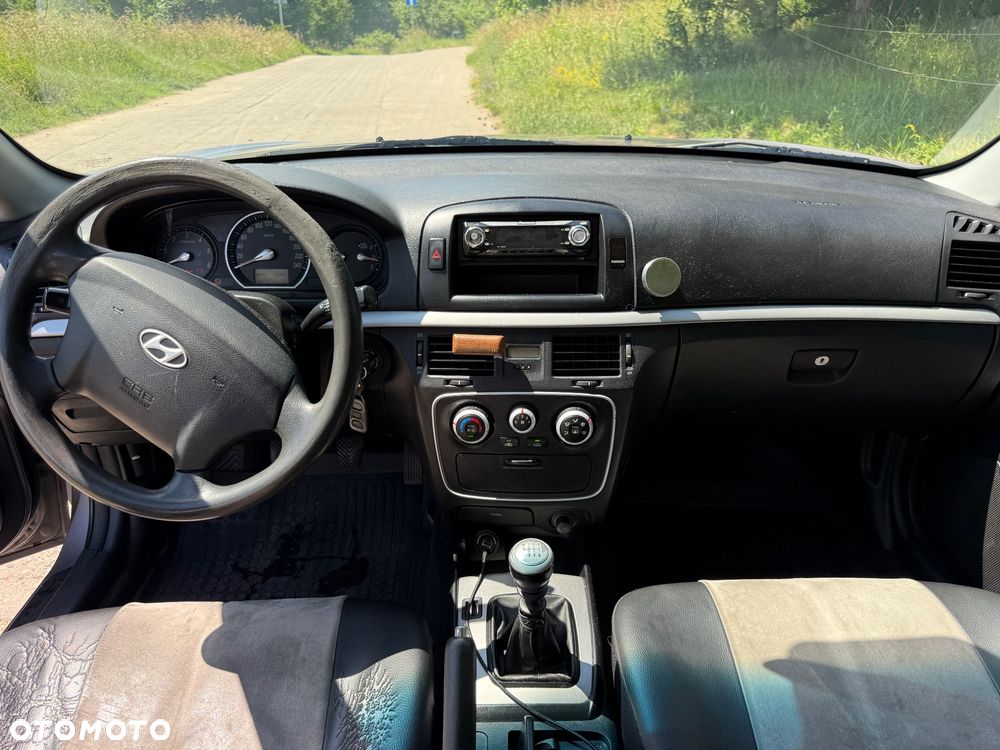 Hyundai Sonata 2.0 CRDi Style - 12