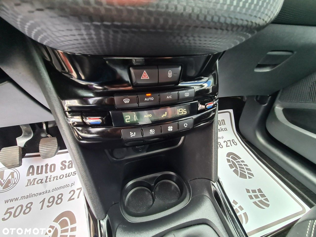 Peugeot 2008 1.6 BlueHDi Allure - 15