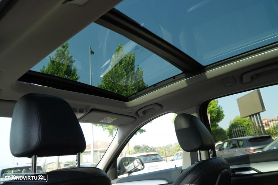 BMW X1 xDrive25e Advantage - 28