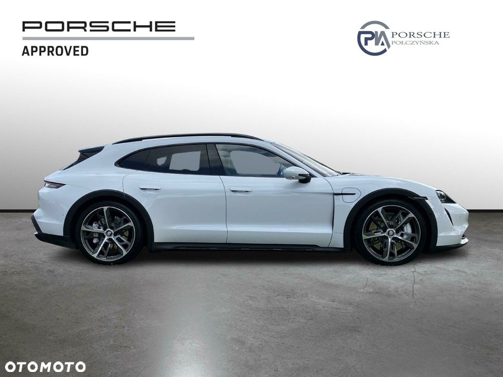 Porsche Taycan - 6