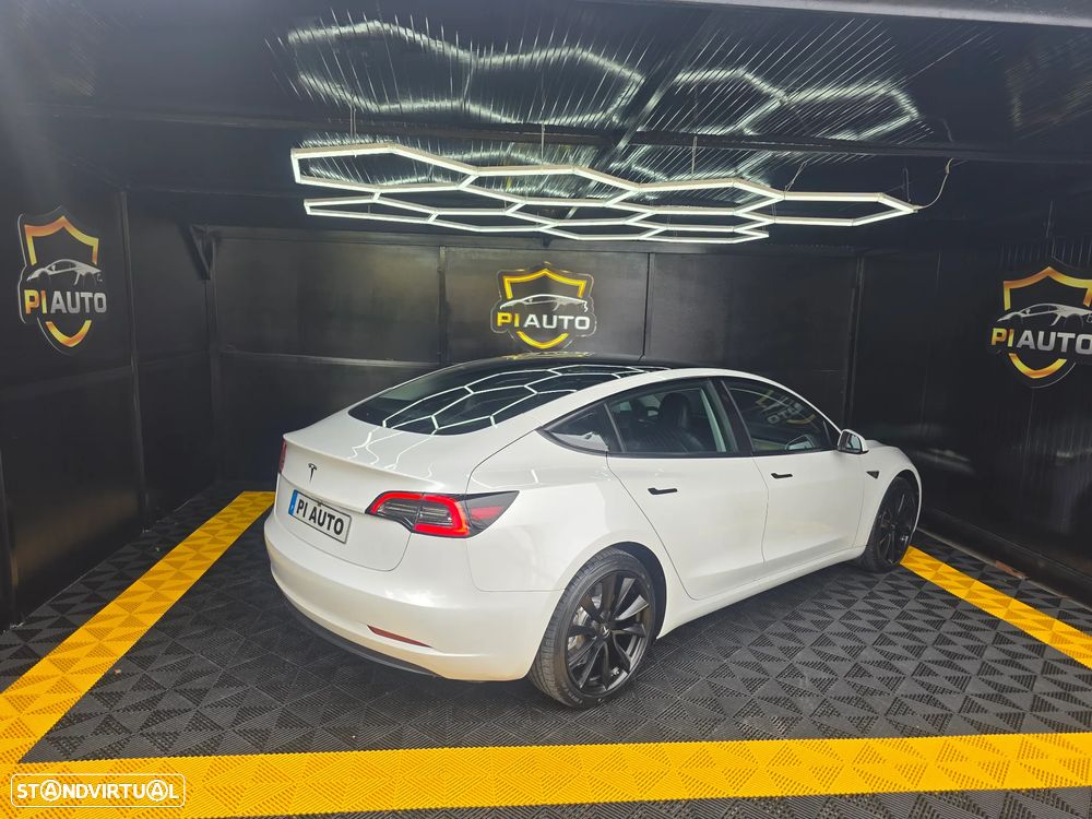 Tesla Model 3 Tração Traseira - 24