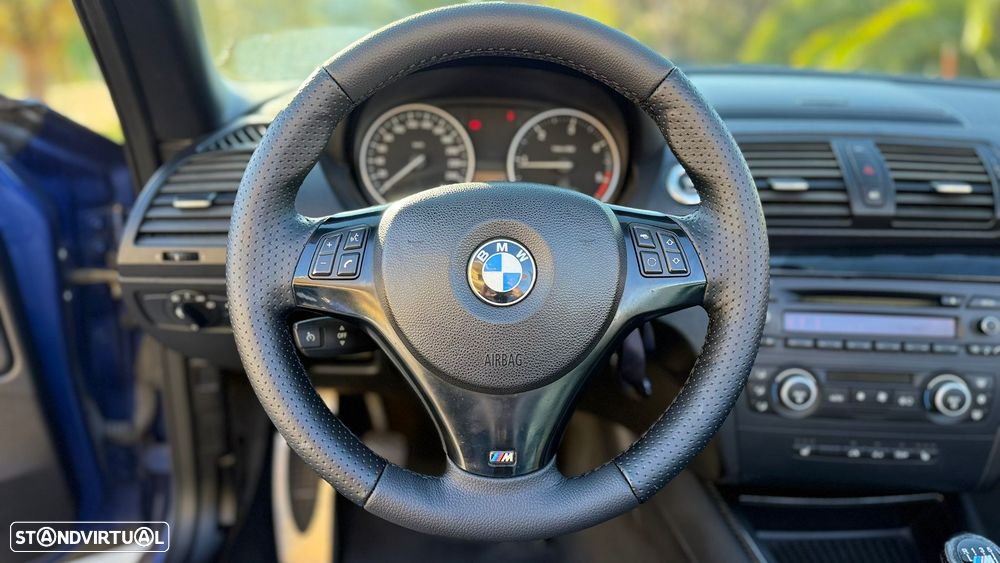 BMW 120 d Limited Edition Lifestyle c/ M Sport Pack - 23