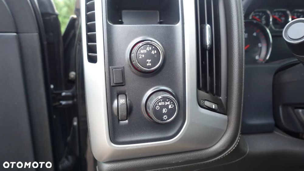 GMC Sierra - 9