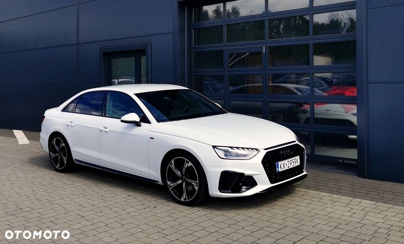 Audi A4 Limousine 35 TFSI mHEV S Line S tronic - 1