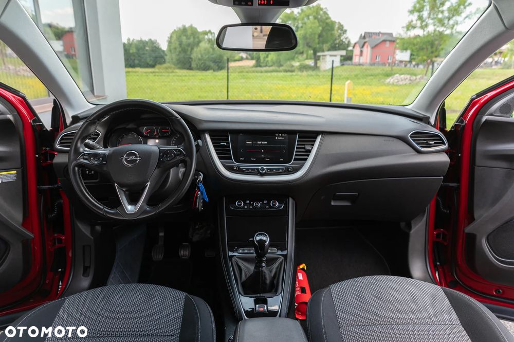 Opel Grandland X 1.2 Start/Stop Business Elegance - 22
