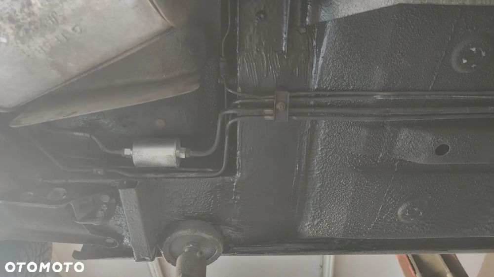 Jaguar XJ Soverign 3.2i - 16