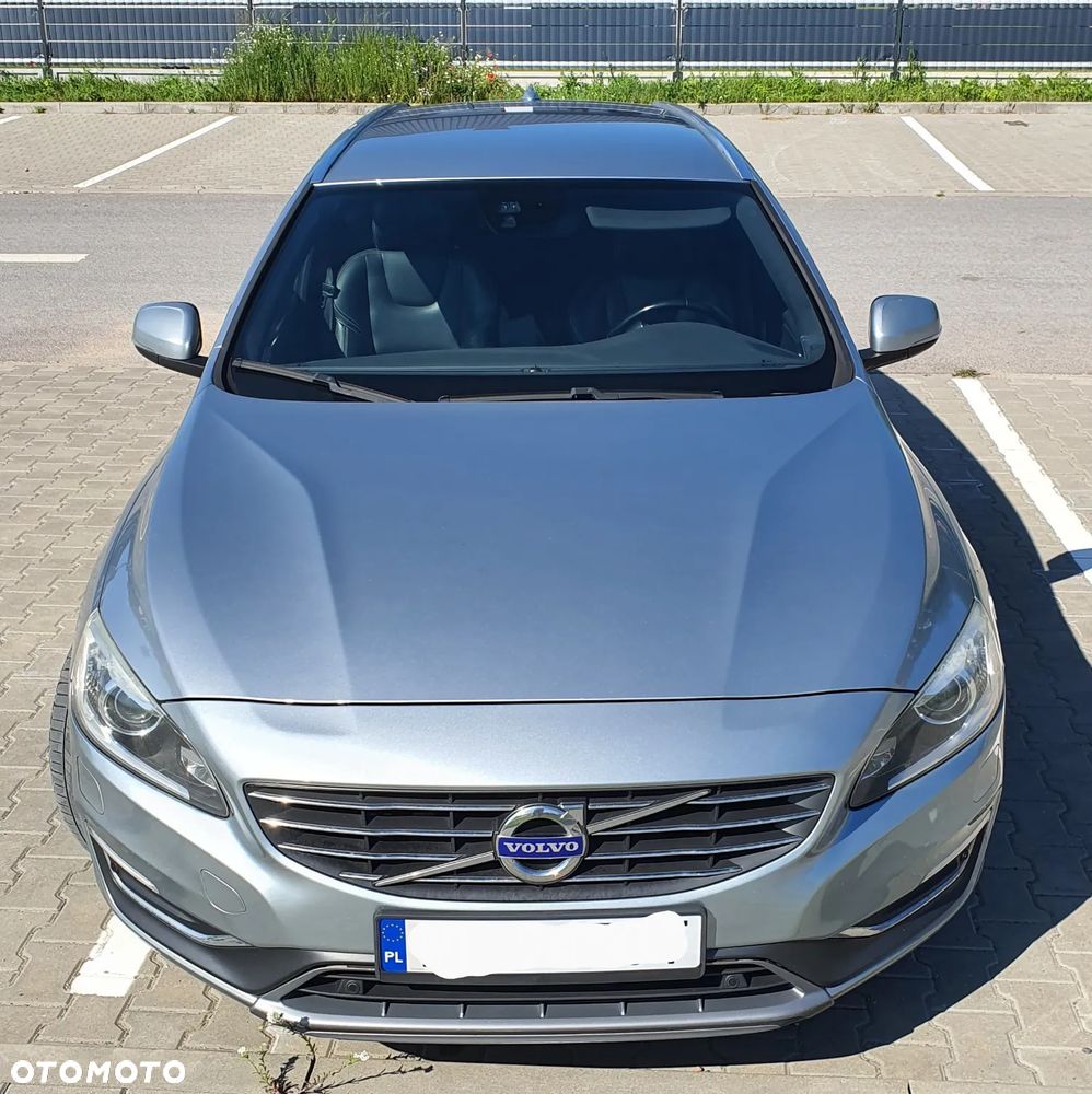 Volvo V60 D4 Drive-E R-Design Summum - 2