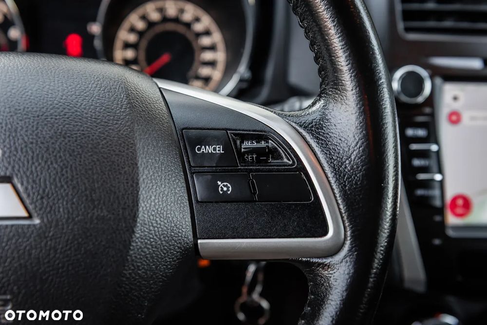 Mitsubishi ASX 1.6 Invite Navi - 23