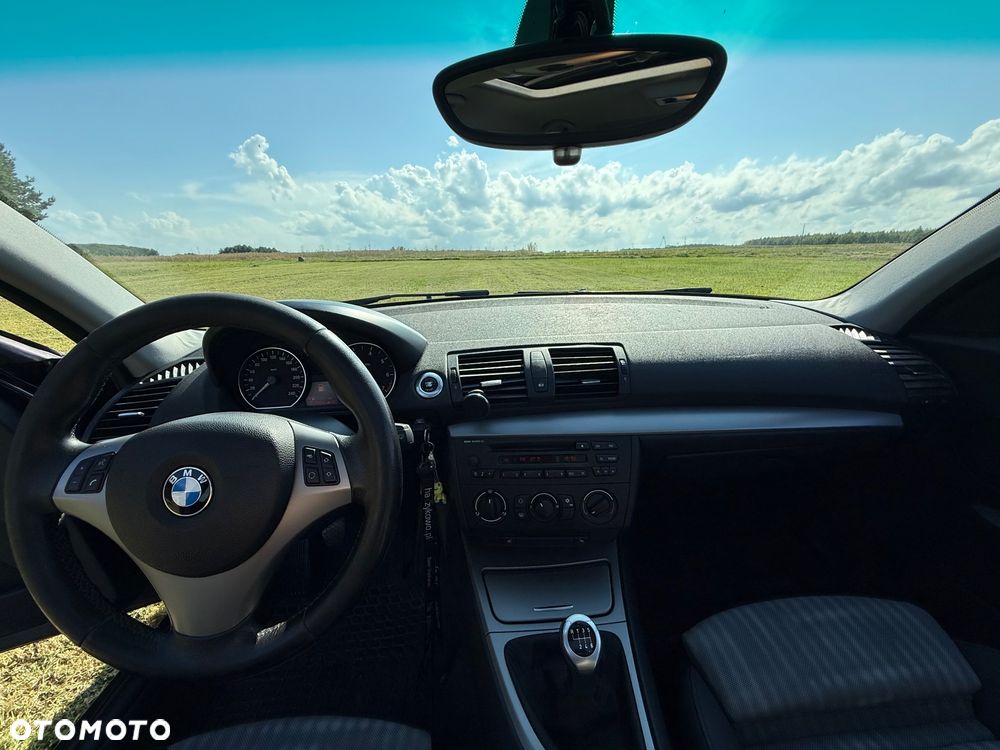 BMW Seria 1 116i - 11