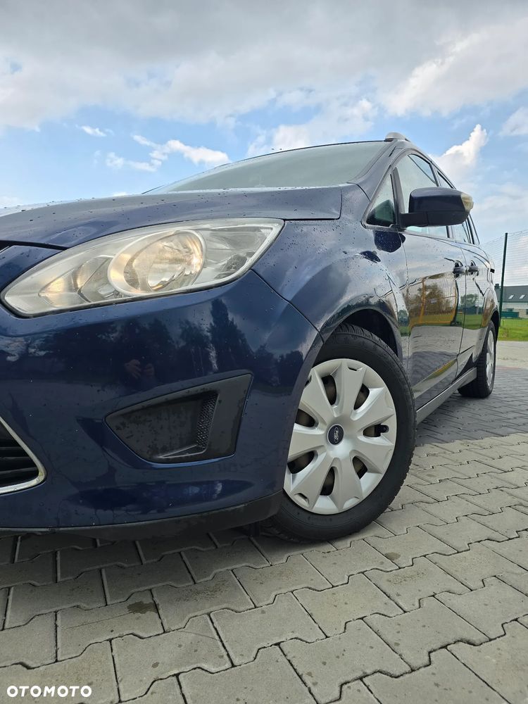 Ford Grand C-MAX - 5