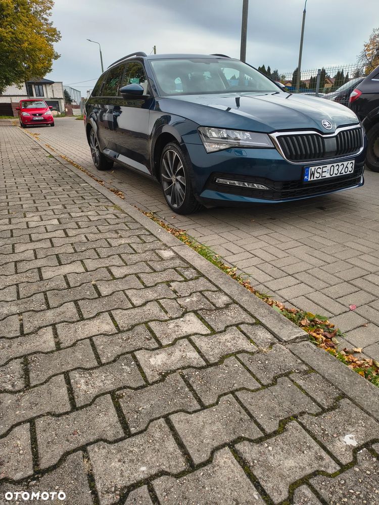 Skoda Superb 2022 photo 2