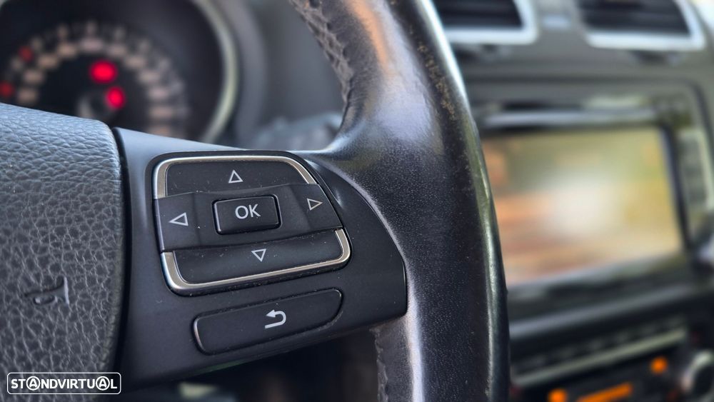 VW Golf 1.6 TDi Confortline - 20