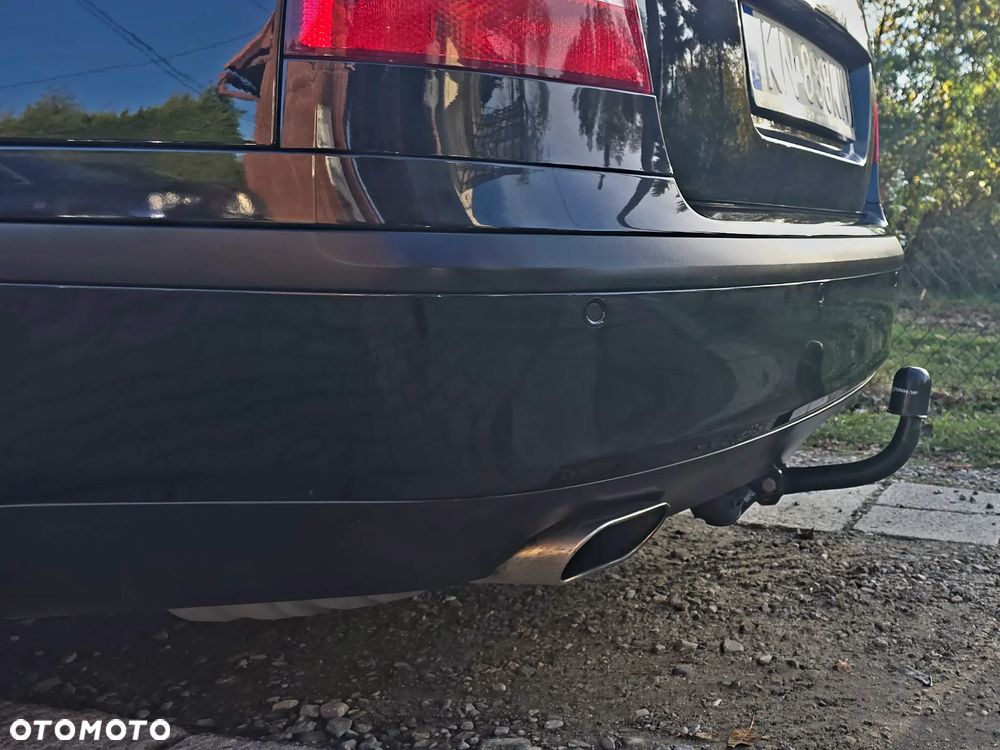 Skoda Octavia 2010 photo 3