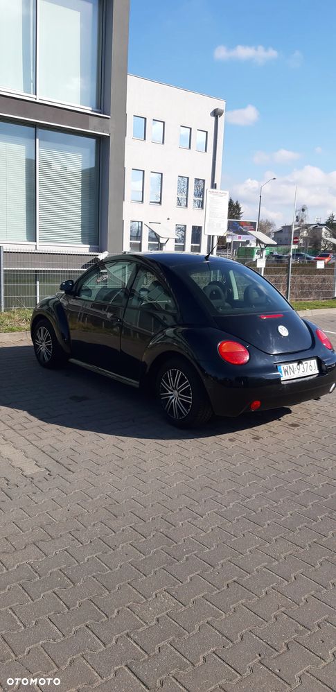 Volkswagen New Beetle 2.0 - 4