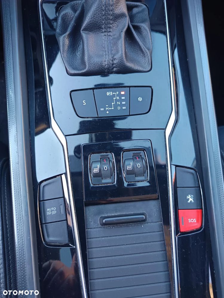 Peugeot 508 RXH BlueHDi 180 EAT6 Stop&Start - 21