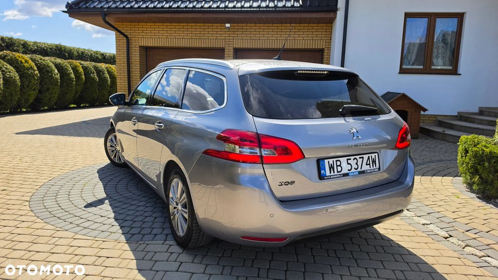 Peugeot 308 1.5 BlueHDi Allure S&S - 18