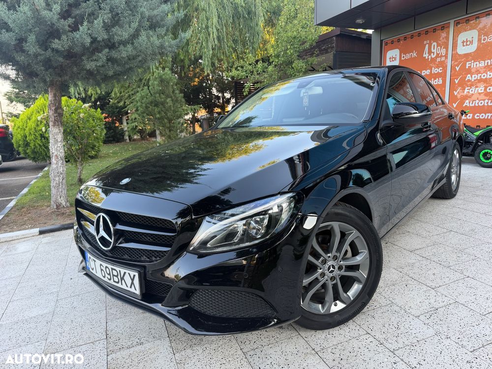 MERCEDES-BENZ C-Class 2018