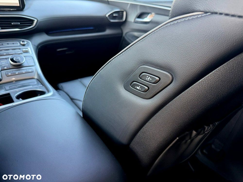 Hyundai Santa Fe - 28