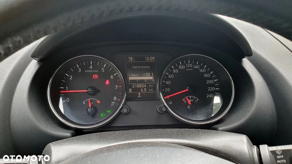 Nissan Qashqai 1.6 Acenta - 17