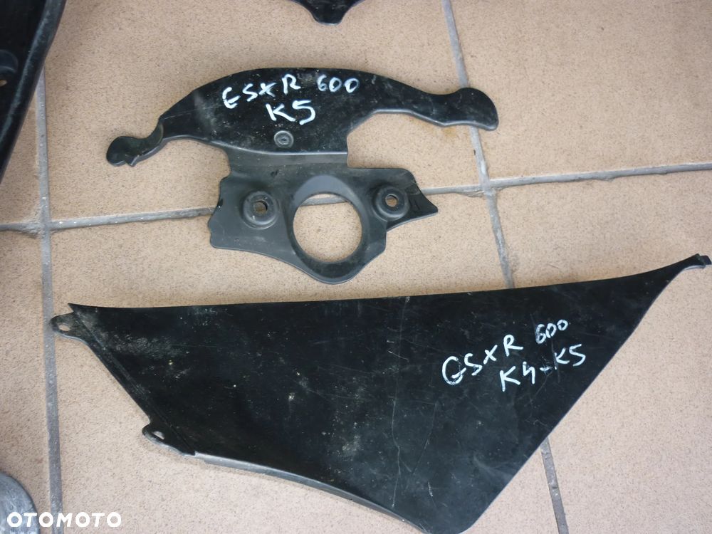 Stelaż lampy Suzuki GSX R 600 K5 - 3