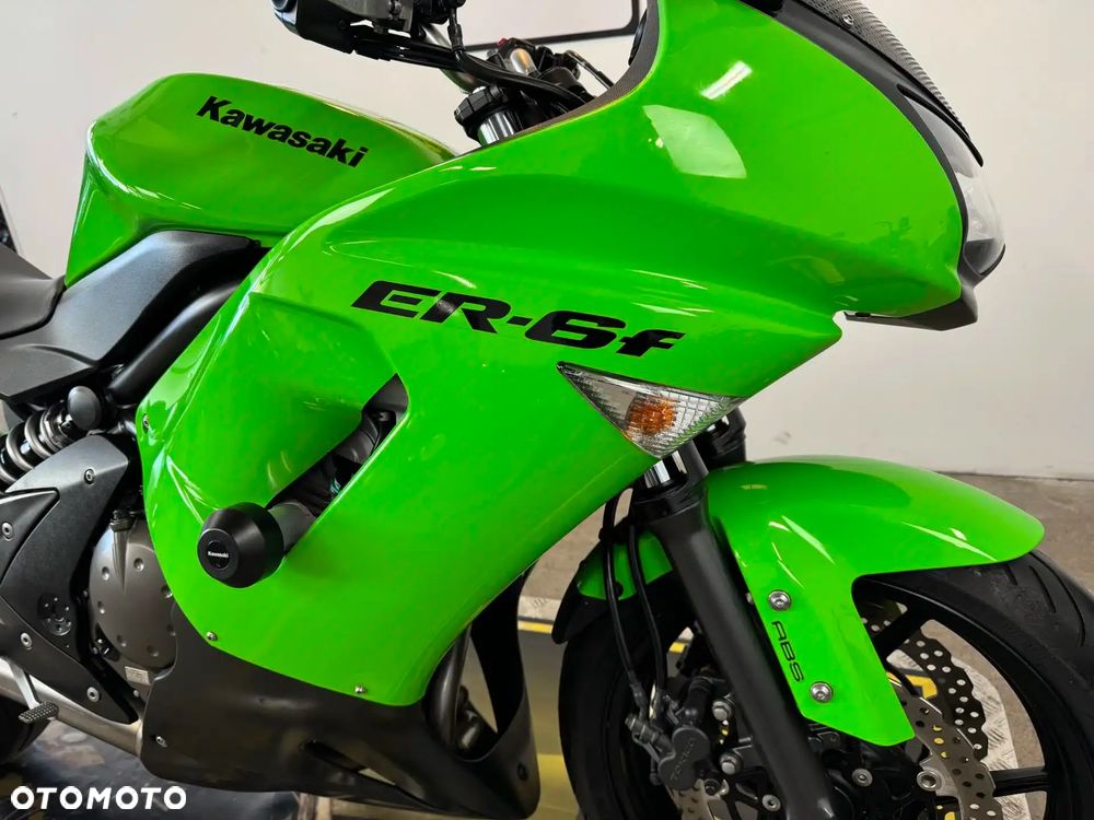 Kawasaki ER - 9