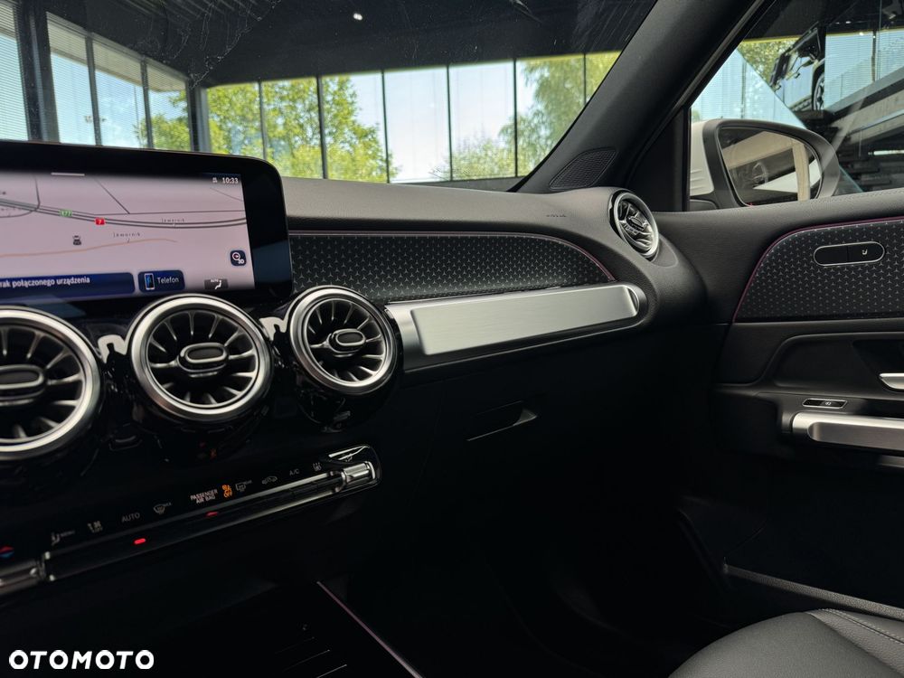 Mercedes-Benz EQB 250 70.5kWh Progressive - 29
