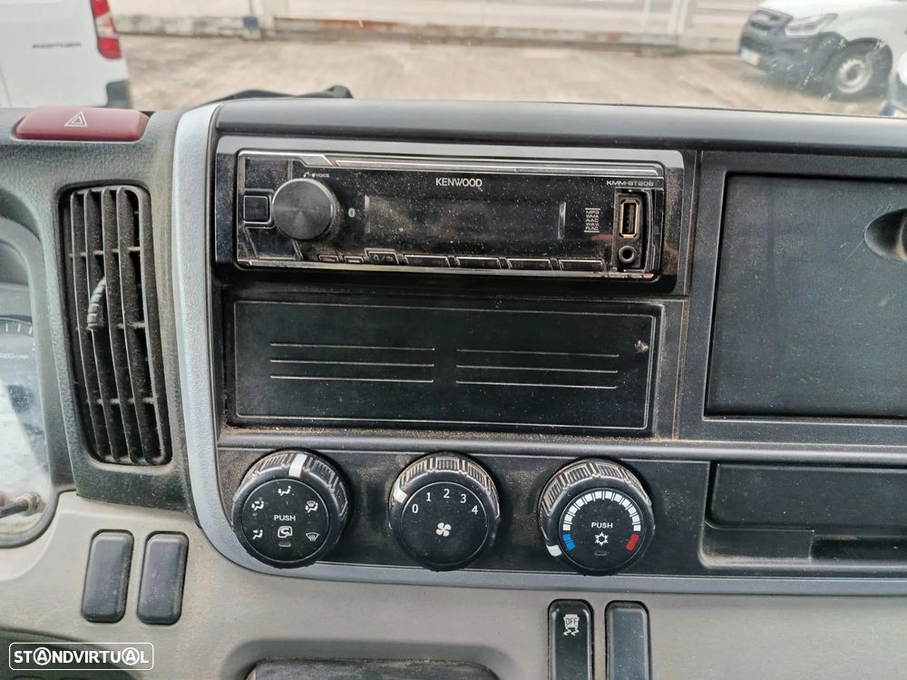 Mitsubishi FUSO CANTER 3C15D CAB.DUPLA | 7 LUGARES - 10