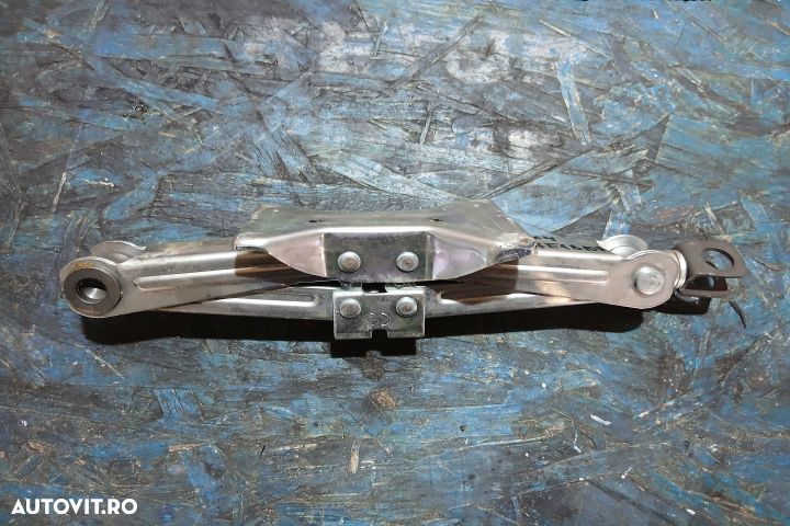 Cric Suzuki SX4 1 [2006 - 2014] Hatchback 1.6 MT 4WD (107 hp) - 2